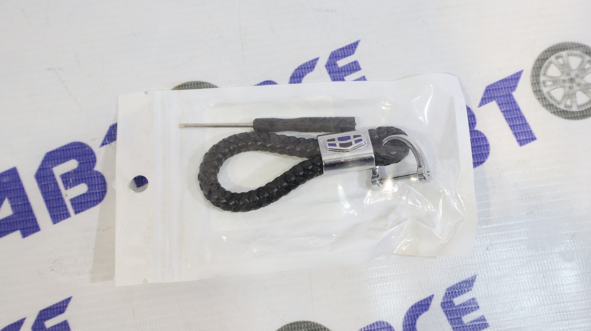 Брелок (косичка) Старого Образца GEELY 