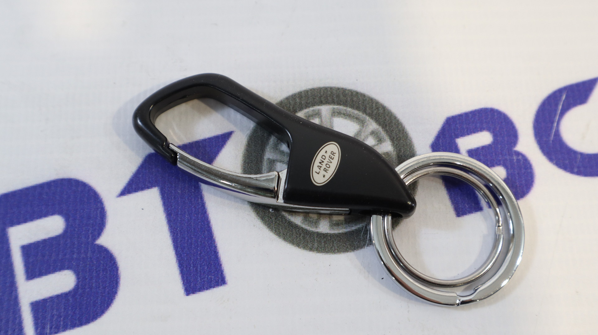 Брелок (карабин) LAND ROVER  