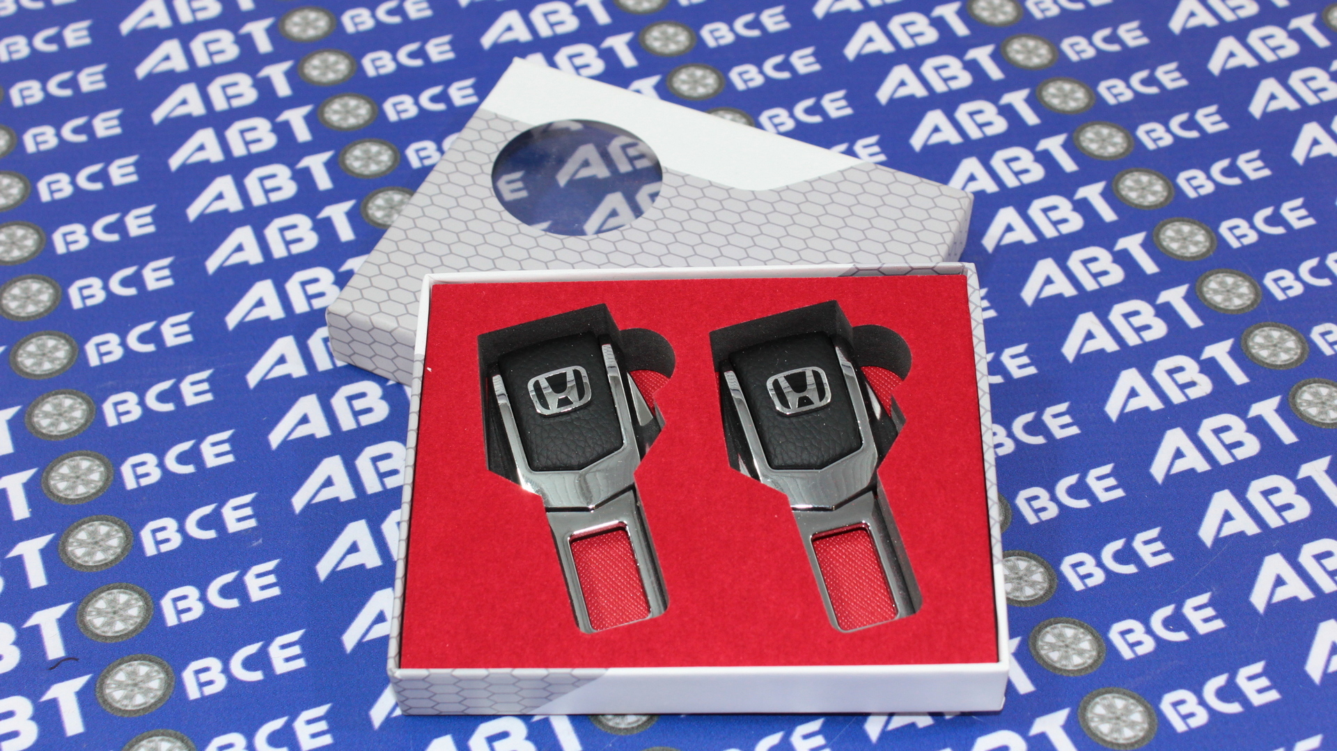Заглушка ремня безопасности (металл + кожа) (комплект 2шт) с логотипом Honda