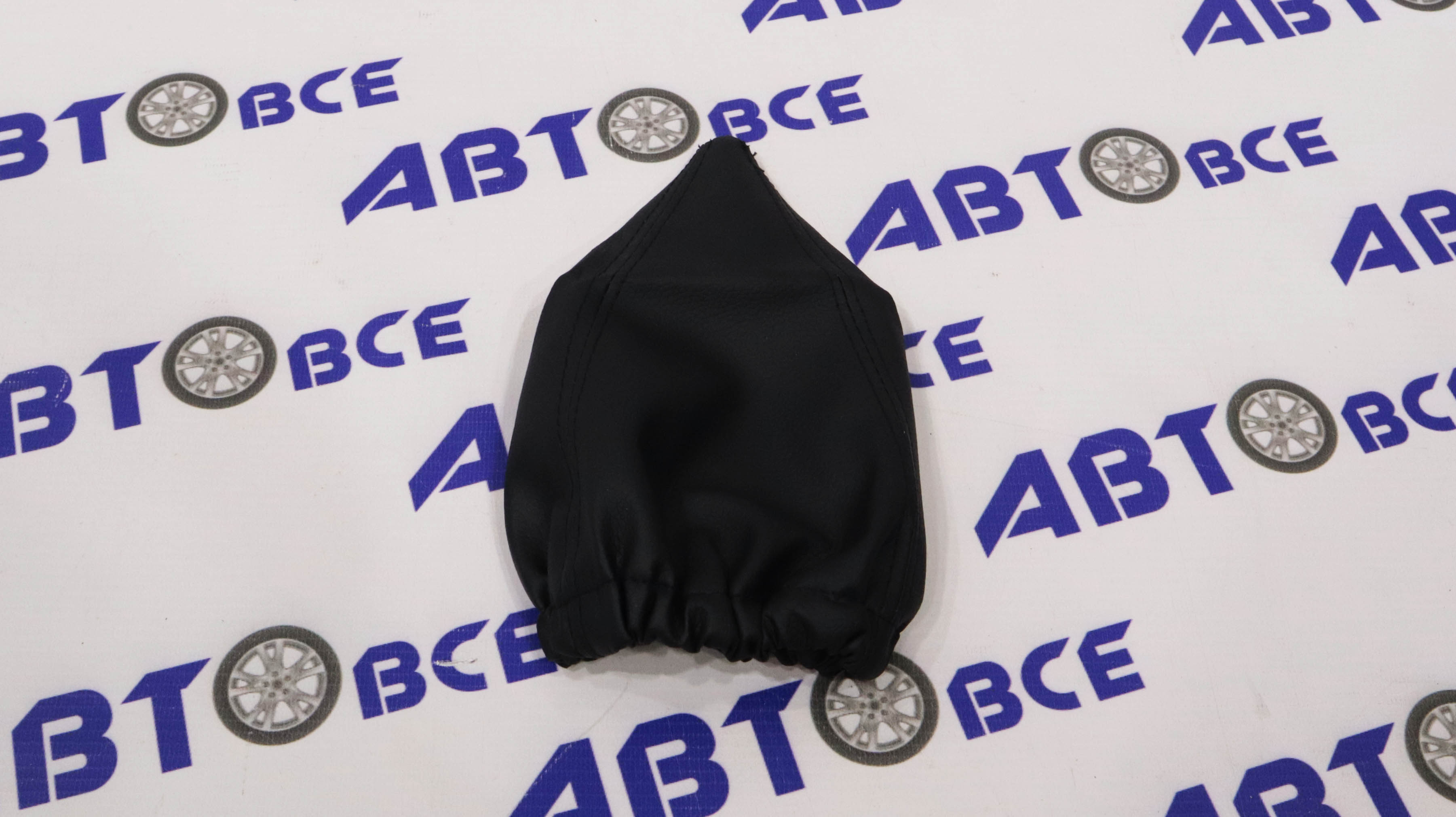 Чехол рычага КПП SKYWAY ВАЗ 2108-09 21см экокожа Черный