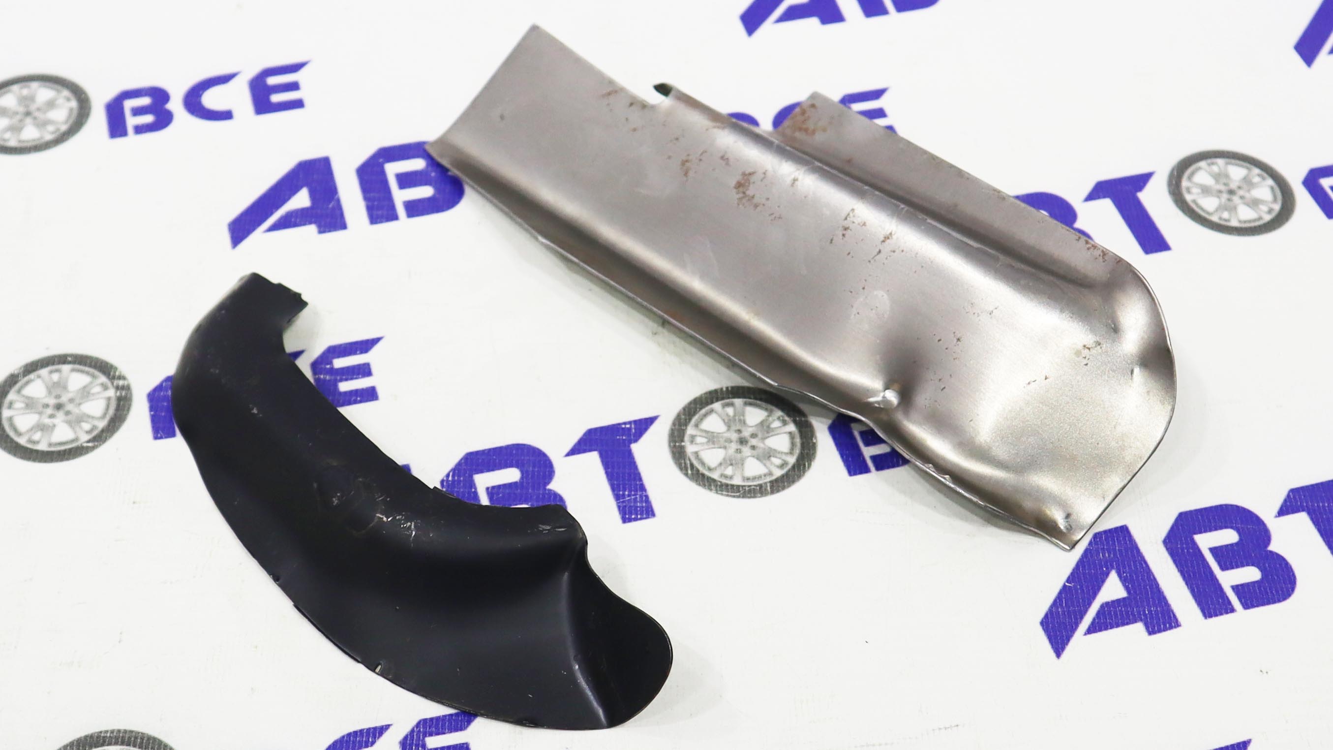 Коробочка под РВО (ухо+коробочка) 2шт  ВАЗ-2108-2109-2113-2114-2115 левая Самара