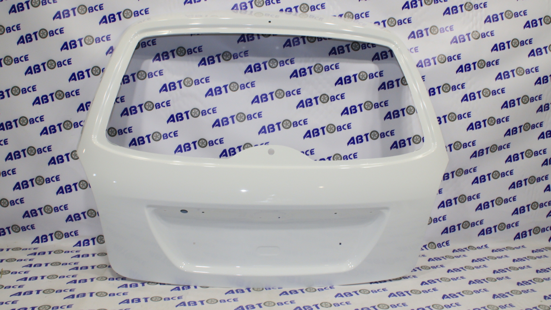 Крышка багажника (дверь задка) ВАЗ-1119 (хэтчбек) в цвет Белое облако (240) АвтоВаз  