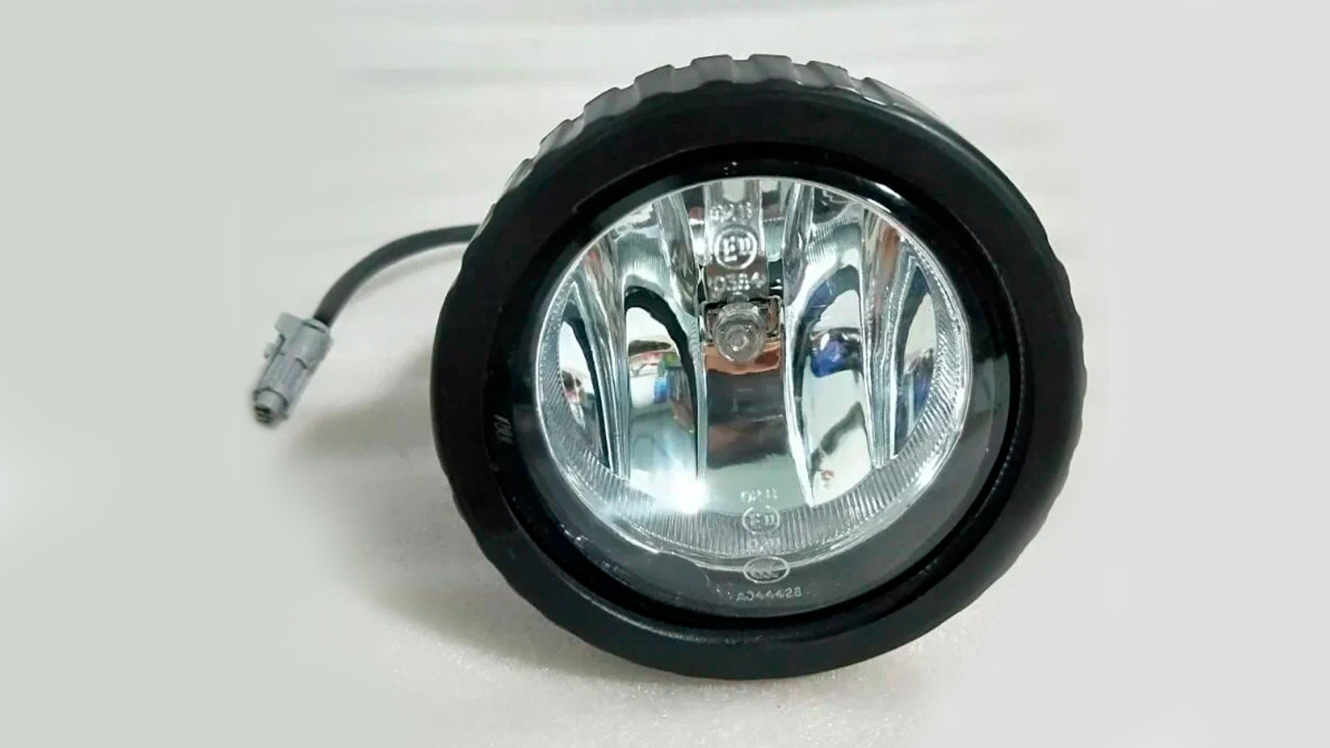 Фара противотуманная передняя LIFAN X60 2012 LIFAN