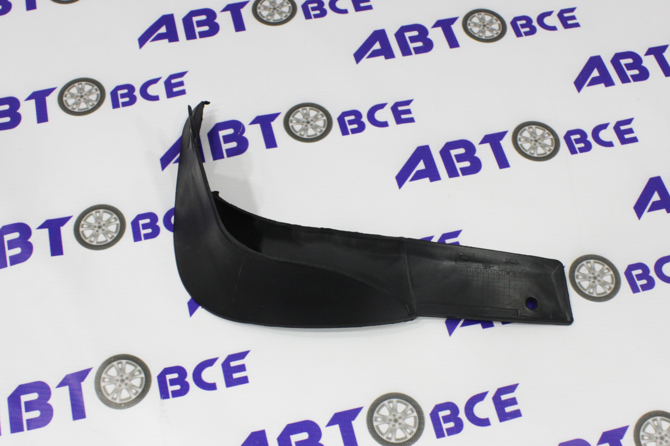 Брызговик передний правый Vision GEELY