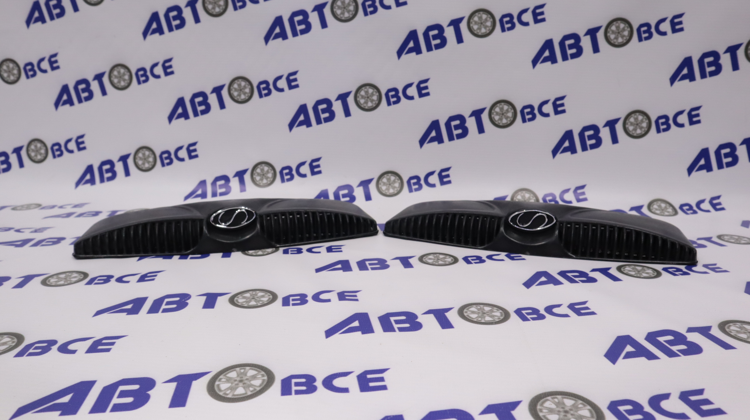 Воздухозаборник на капот ВАЗ-2101-2107 (комплект) серебристая ладья Сызрань