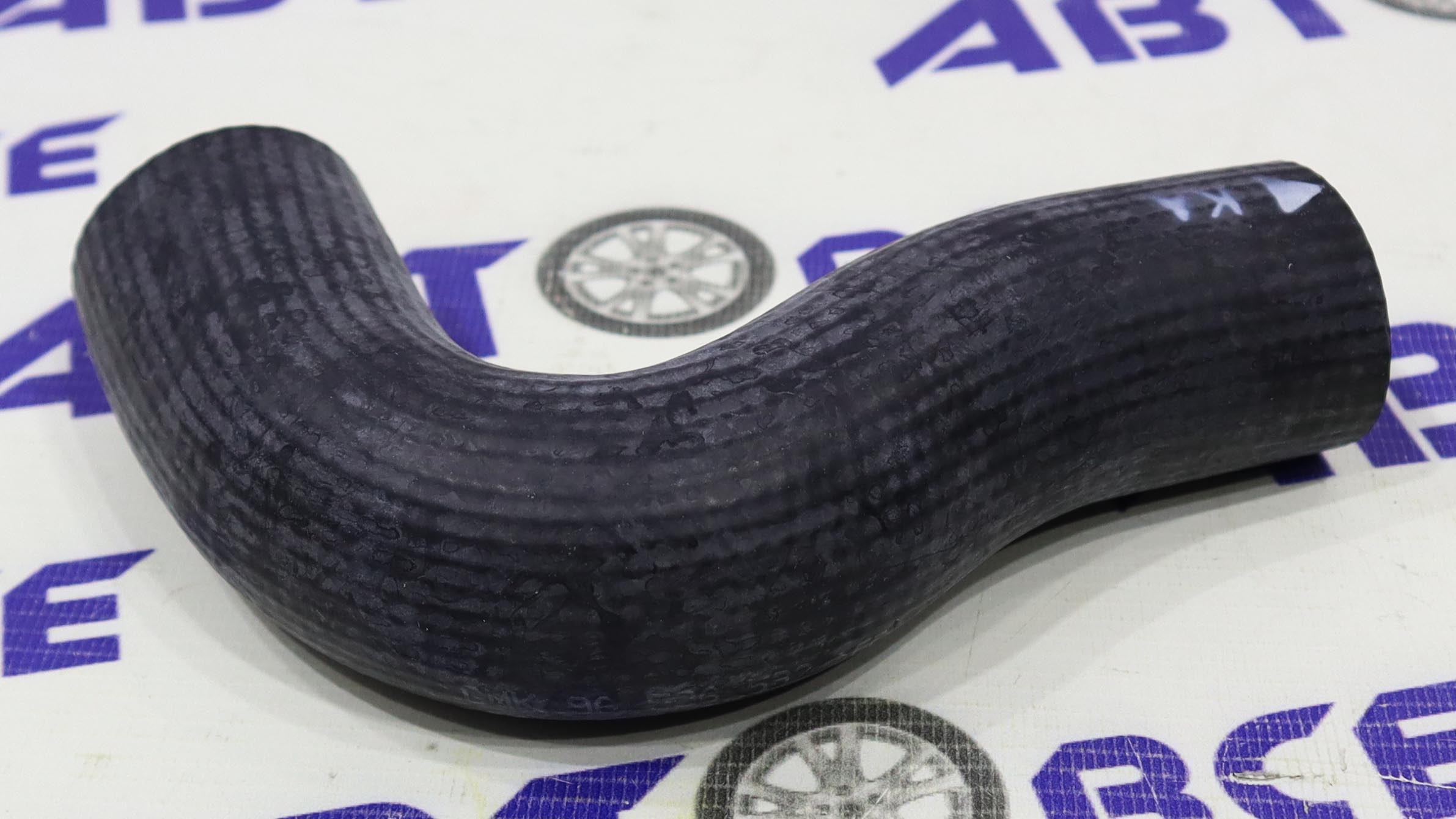 Патрубок радиатора верхний Aveo 1-2-3 GM