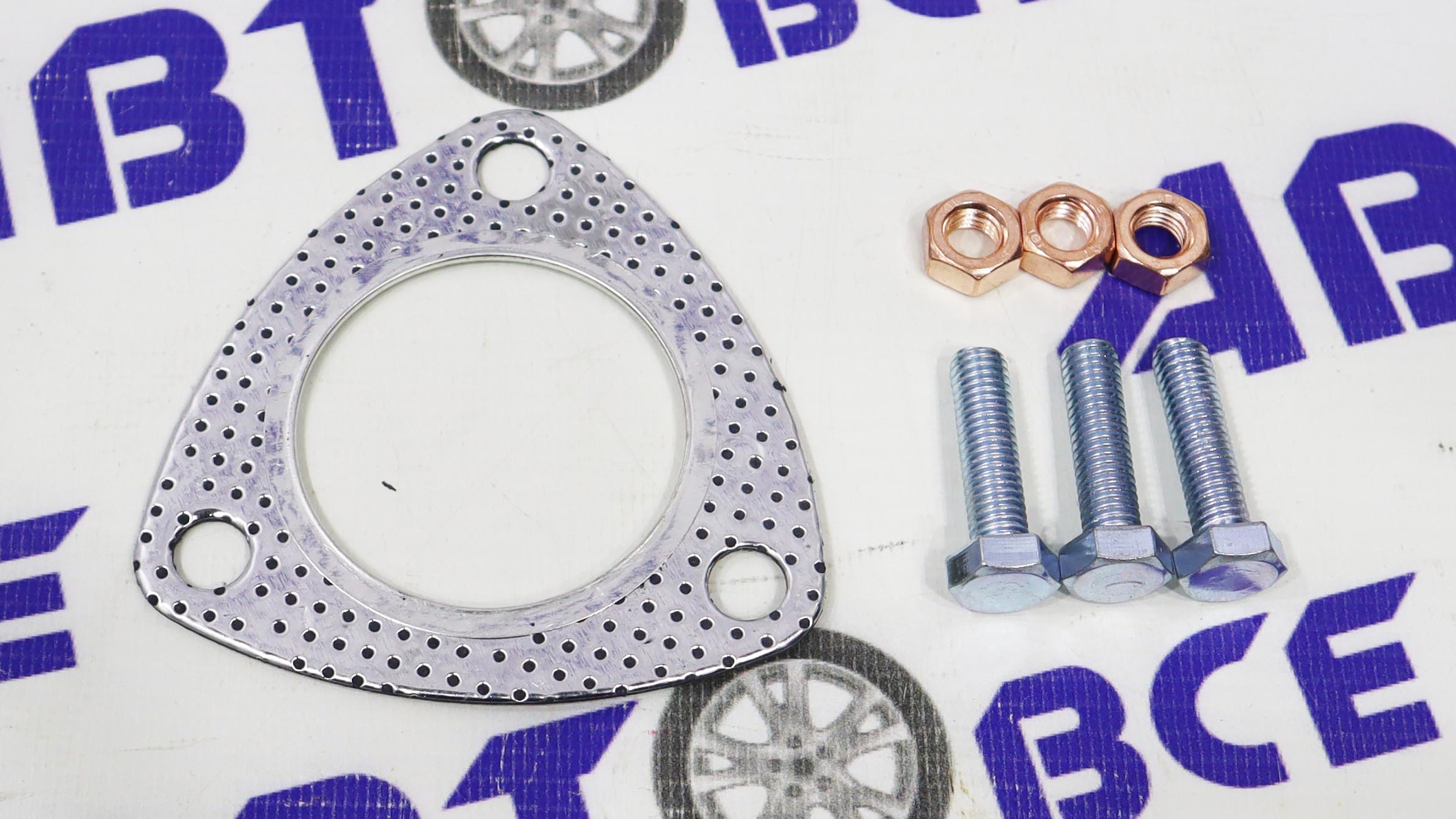 Прокладка приемной трубы (штанов) ВАЗ-2110-2115-1118-2170 1,6 8-16V (шпильки + гайки) КВАДРАТИС