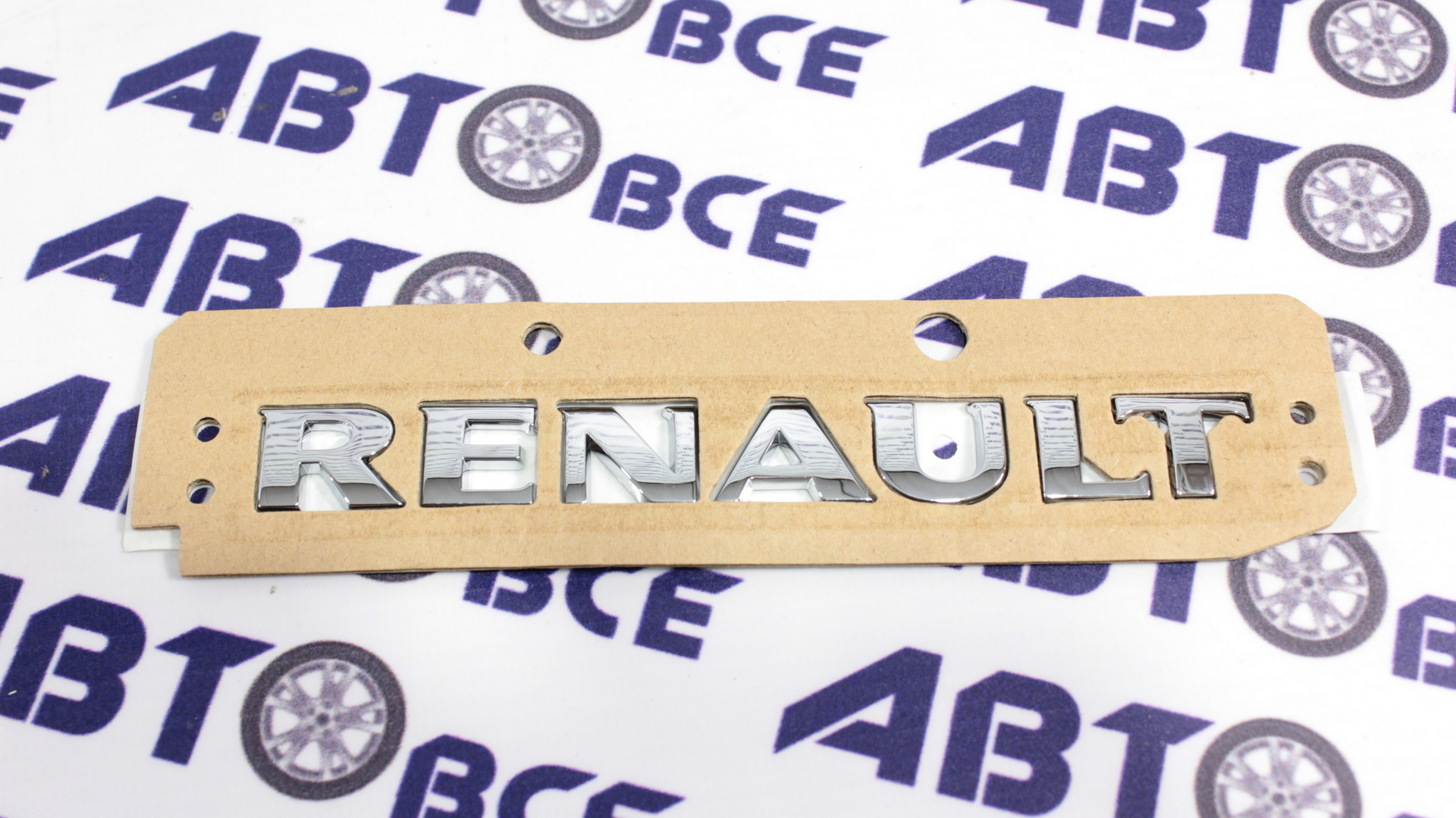 Эмблема крышки багажника Renault RENAULT